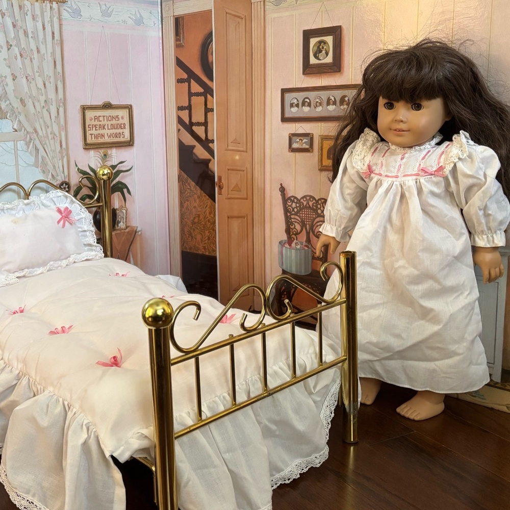 Samantha's Nightgown (Pleasant Company)